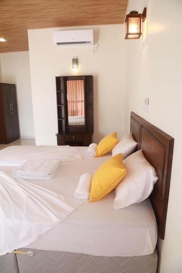 Serene Beach Hotel ديكويلاّ تين المظهر الخارجي الصورة